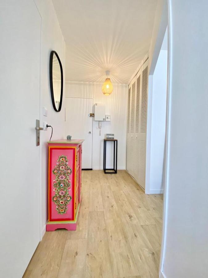 Saint-Martin-de-Ré Appartement Elegant Avec Vue Sur Le Port מראה חיצוני תמונה