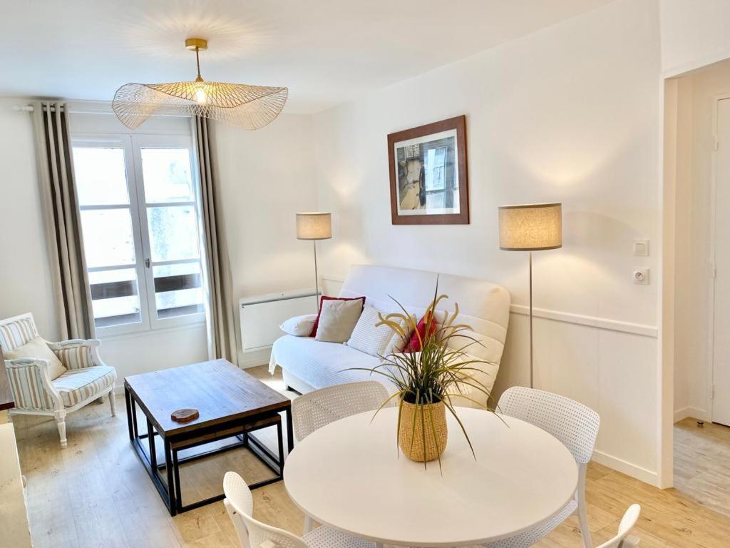 Saint-Martin-de-Ré Appartement Elegant Avec Vue Sur Le Port מראה חיצוני תמונה