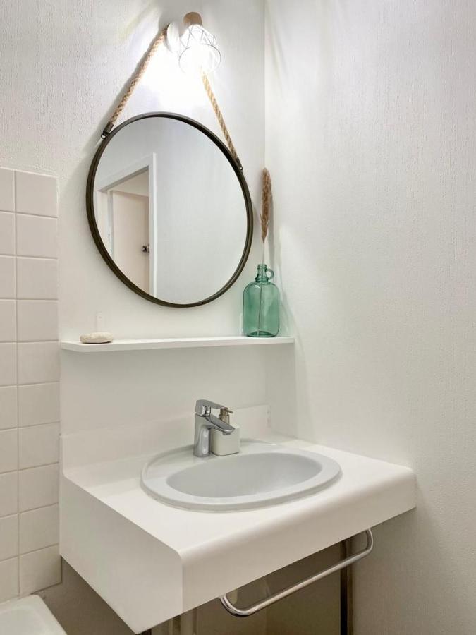 Saint-Martin-de-Ré Appartement Elegant Avec Vue Sur Le Port מראה חיצוני תמונה