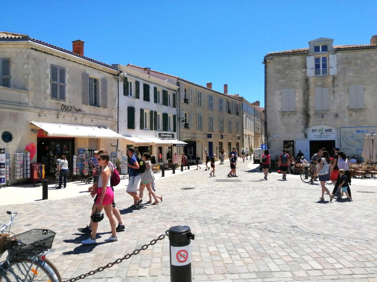 Saint-Martin-de-Ré Appartement Elegant Avec Vue Sur Le Port מראה חיצוני תמונה