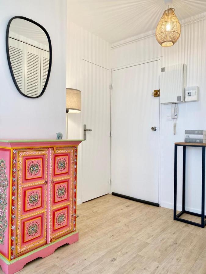 Saint-Martin-de-Ré Appartement Elegant Avec Vue Sur Le Port מראה חיצוני תמונה