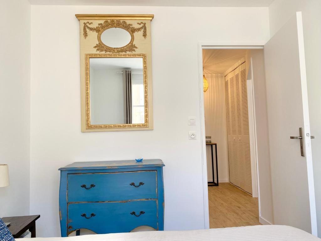 Saint-Martin-de-Ré Appartement Elegant Avec Vue Sur Le Port מראה חיצוני תמונה