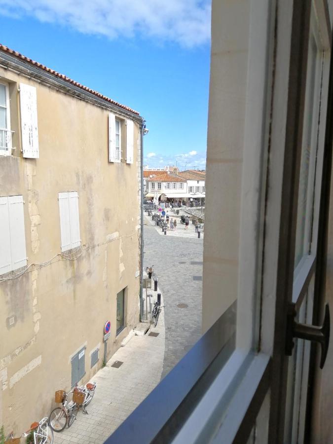 Saint-Martin-de-Ré Appartement Elegant Avec Vue Sur Le Port מראה חיצוני תמונה